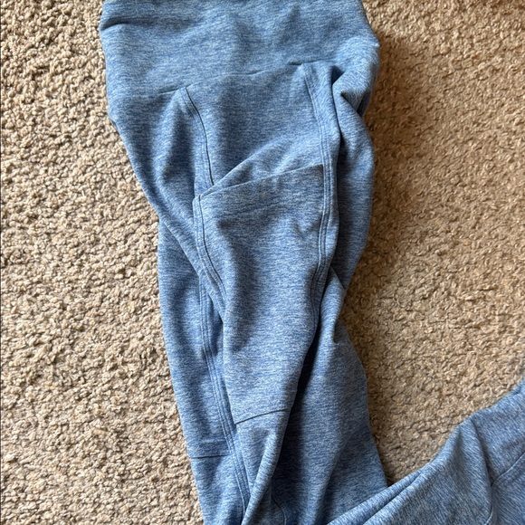 Bombshell Sportswear 7/8 Leggings - Picture 5 of 5